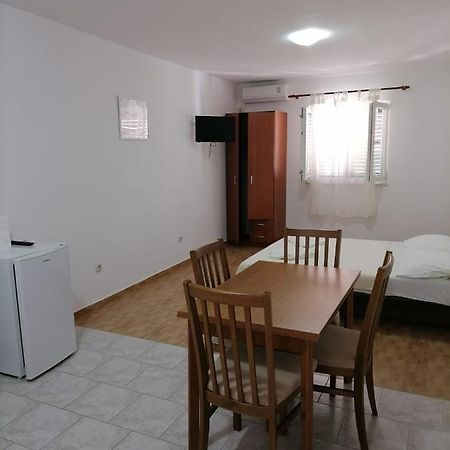 Apartmani Gajeta Biograd Na Moru Exteriér fotografie