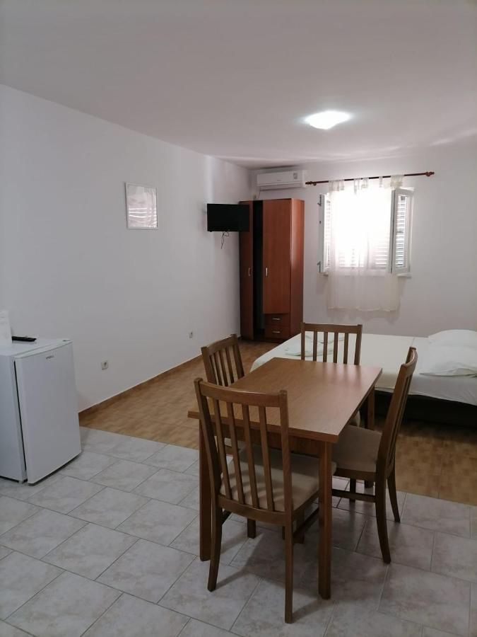Apartmani Gajeta Biograd Na Moru Exteriér fotografie
