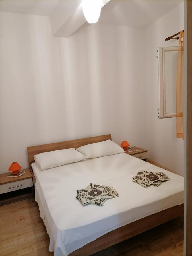 Apartmani Gajeta Biograd Na Moru Exteriér fotografie